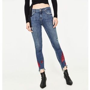 Zara Skinny Jeans NEW Embroidered feathers